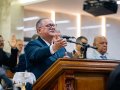 Pr. Edi Vinagre foi o preletor da Santa Ceia de maio na igreja sede