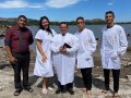 Pr. Robson Souza batiza três novos membros da Assembleia de Deus em Portugal