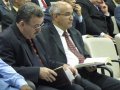 Sanfoneiro de Jesus toca o seu acordeão na igreja-sede