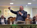 Rev. José Orisvaldo Nunes de Lima ministra na 11ª EBO em São José dos Campos