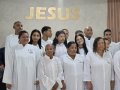 Pr. Pedro Idalino batiza 33 novos membros na Assembleia de Deus em Messias