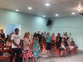 Missionário Valdiran Santos e família são apresentados à igreja na Argentina