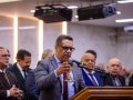Pr. Laércio Rodrigues ministra na Santa Ceia de outubro na igreja sede