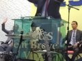 Pr. José Carlos prega no Congresso de Jovens em Poxim e oito pessoas aceitam a Cristo