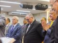 Pastor Manoel Costa (MA) ministra a palavra de Deus no culto de Santa Ceia