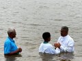Pr. Adriano Carneiro batiza nove pessoas no distrito Lagoa Grande