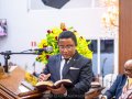 AD Farol celebra o aniversário do pastor José Orisvaldo e da Irmã Vaninha