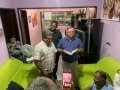 Pastor-presidente entrega cestas básicas a famílias afetadas pela crise