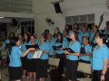 Sanfoneiro de Jesus toca o seu acordeão na igreja-sede
