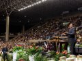 Ozeias de Paula louva a Deus na segunda noite de Convenção Alagoana