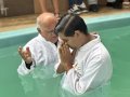 Pr. Pedro Idalino batiza 33 novos membros na Assembleia de Deus em Messias