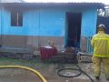 Assembleia de Deus em Honduras presta auxílio a irmã que teve a casa incendiada