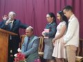 Missionário Valdiran Santos e família são apresentados à igreja na Argentina