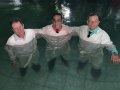 Pastor Emílio Luiz de Souza batiza 11 novos membros da AD no distrito Canastra