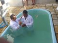 Pr. Ademilson Gomes batiza 10 novos membros da AD em Anadia