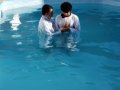 Pr. Claudio Demétrio batiza 52 novos membros da AD em Chã do Pilar
