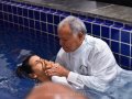 168 novos membros da Assembleia de Deus descem às águas batismais