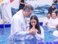 Assembleia de Deus em Maceió batiza 267 novos membros