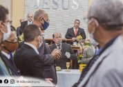 Pr. José Carlos Vicente celebra Santa Ceia de fevereiro na AD Brasil Novo