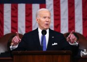 Avesso a cristãos, Joe Biden institui Domingo de Páscoa como ‘dia da visibilidade trans’