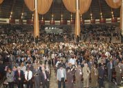 Curas divinas marcam a segunda noite da convenção da AD no Brasil