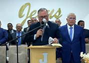 Pastor-presidente participa de duas inaugurações em Palestina