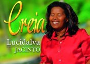 Cantora Lucidalva Jacinto divulga novo CD em Maceió